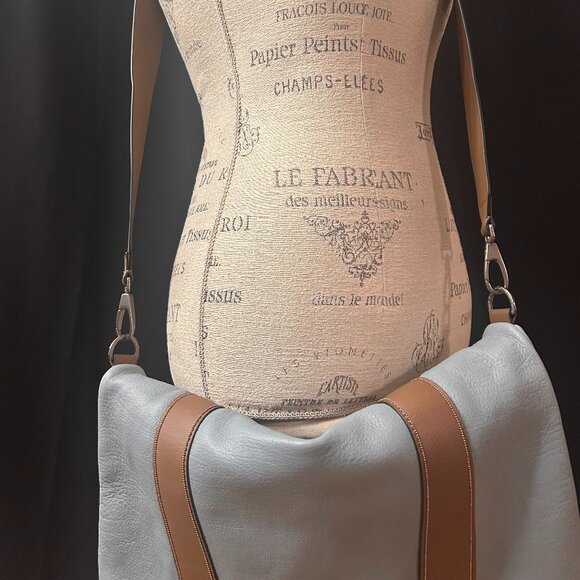 Gorgeous Brunello Cucinelli Large Leather Bag. - Picture 2 of 15